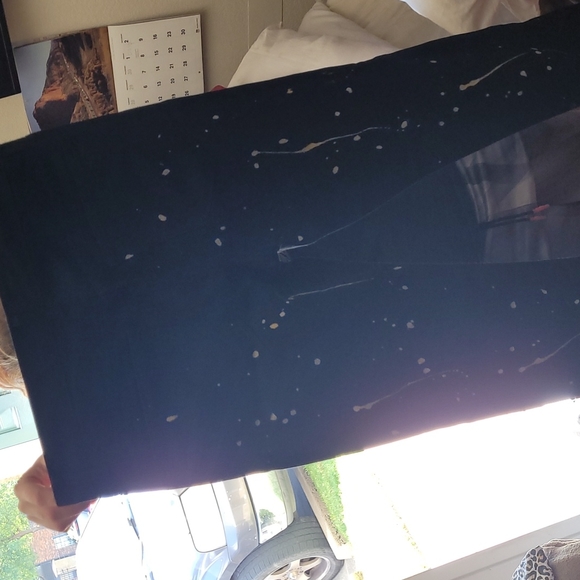 Young Rich& Famous Jeans - Picture 3 of 3